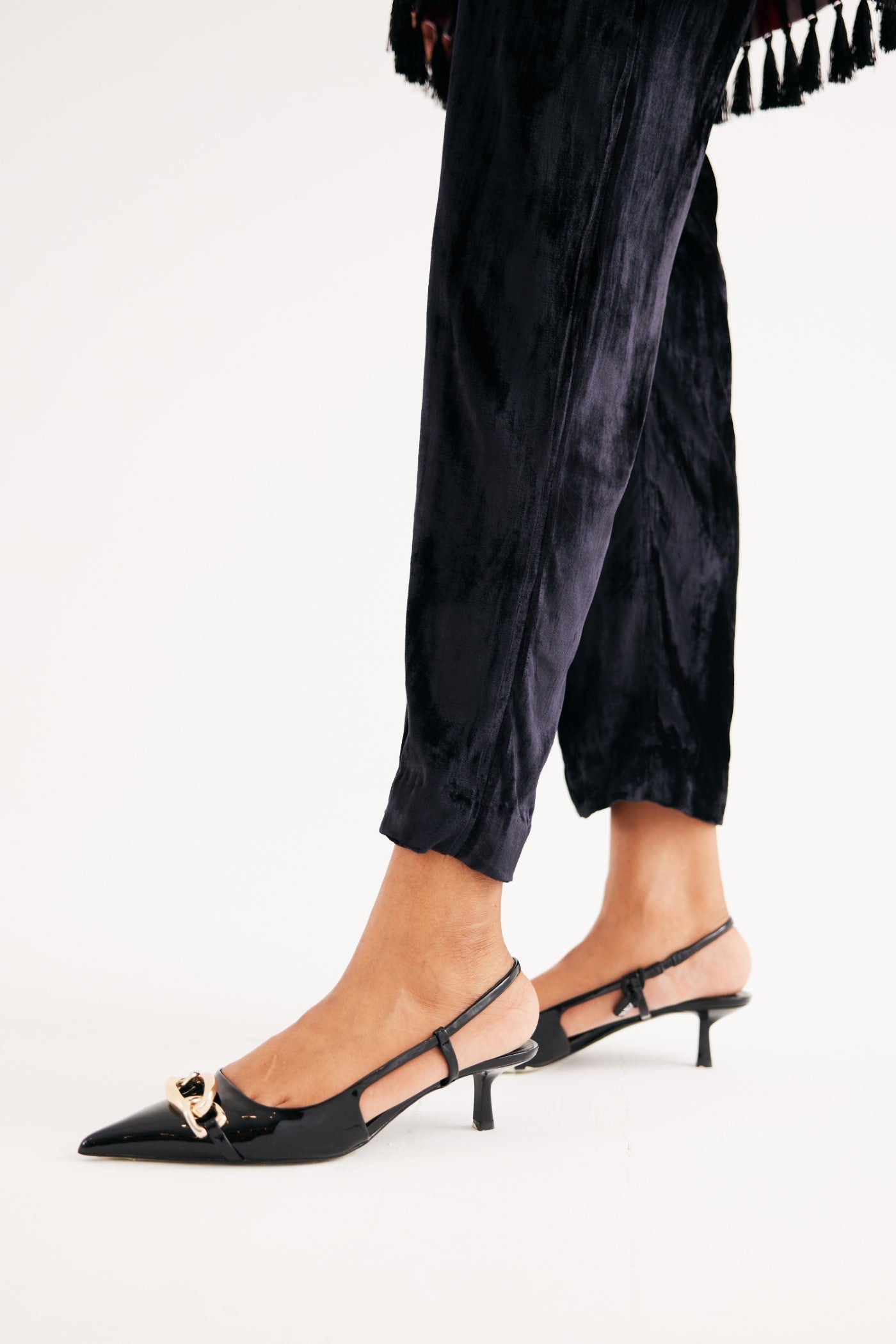 Black Silk Velvet Narrow Pants