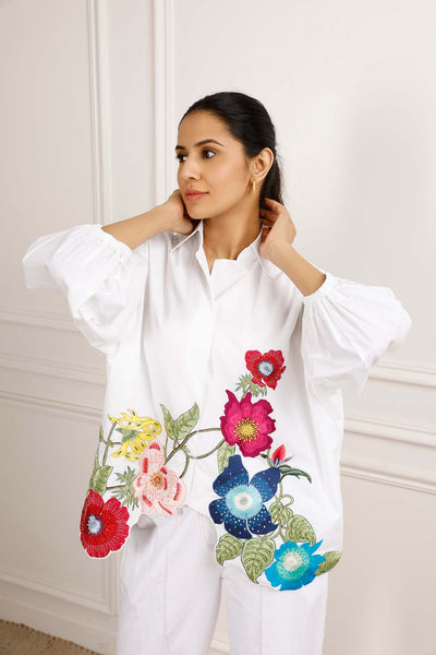 Full bloom oversized white shirt