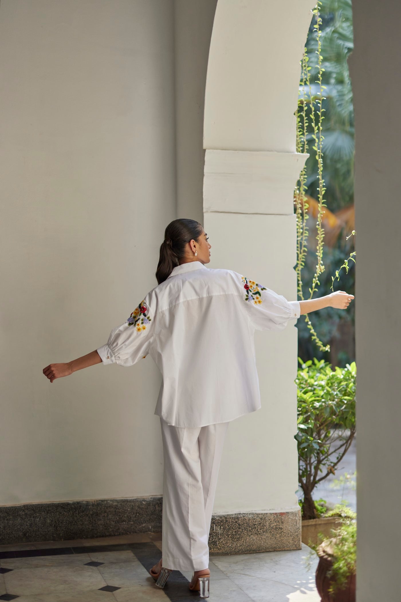 White Bouquet Floral Hand Embroidered Shirt And Pant Set