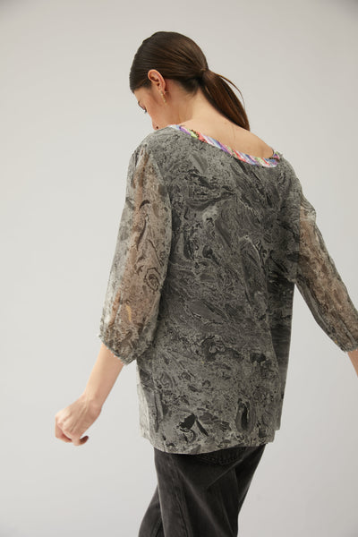 Essential Chiffon top, chiffon silk, handcrafted fabric, embroidered at the neckline, BeTrue, Be True