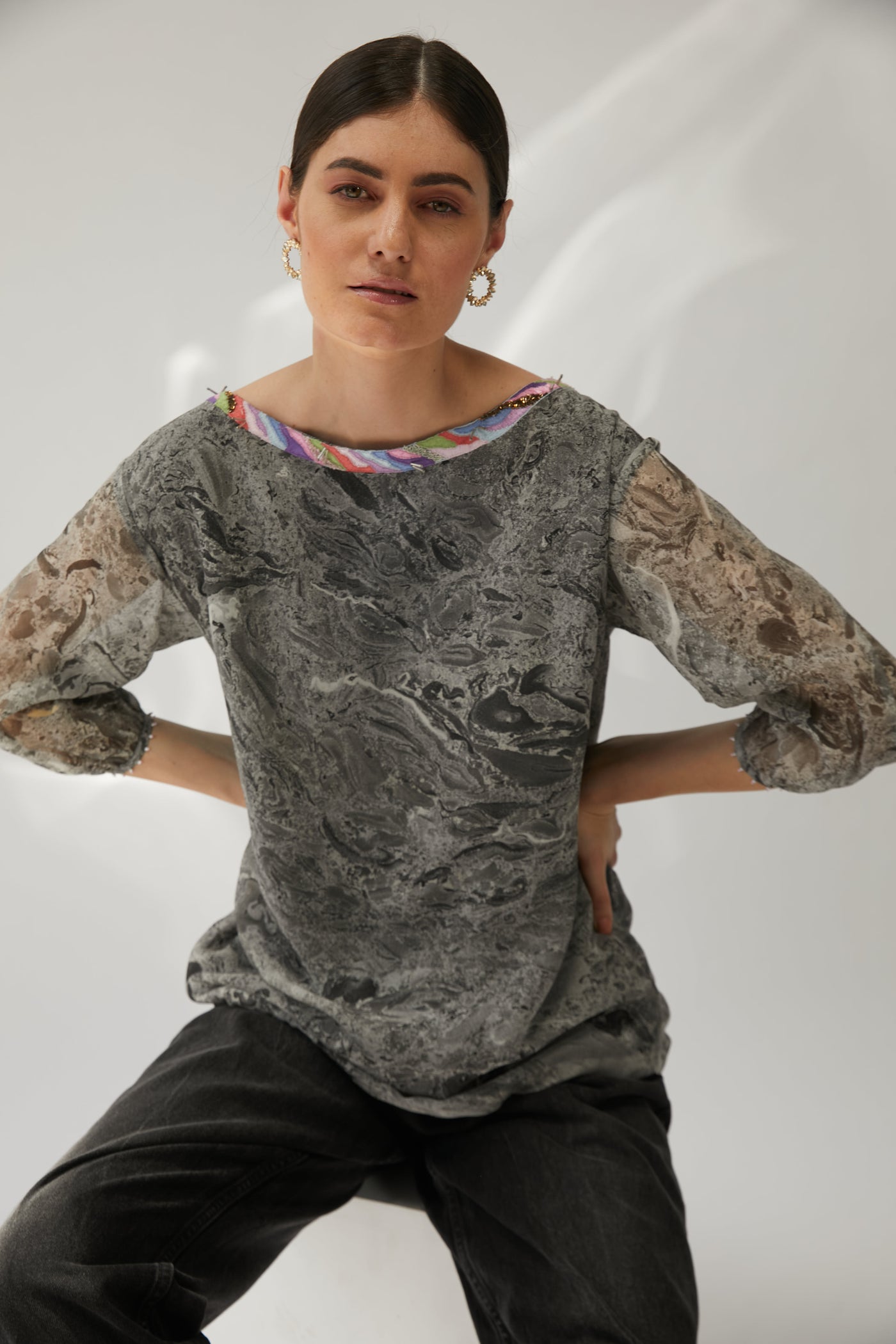 Essential Chiffon top, chiffon silk, handcrafted fabric, embroidered at the neckline, BeTrue, Be True